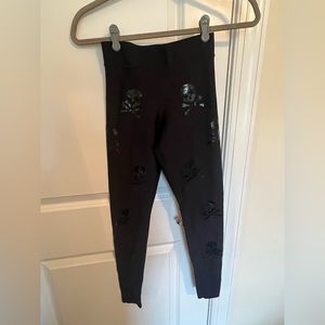 Ultracor x Soulcycle black skull legging, sz XS